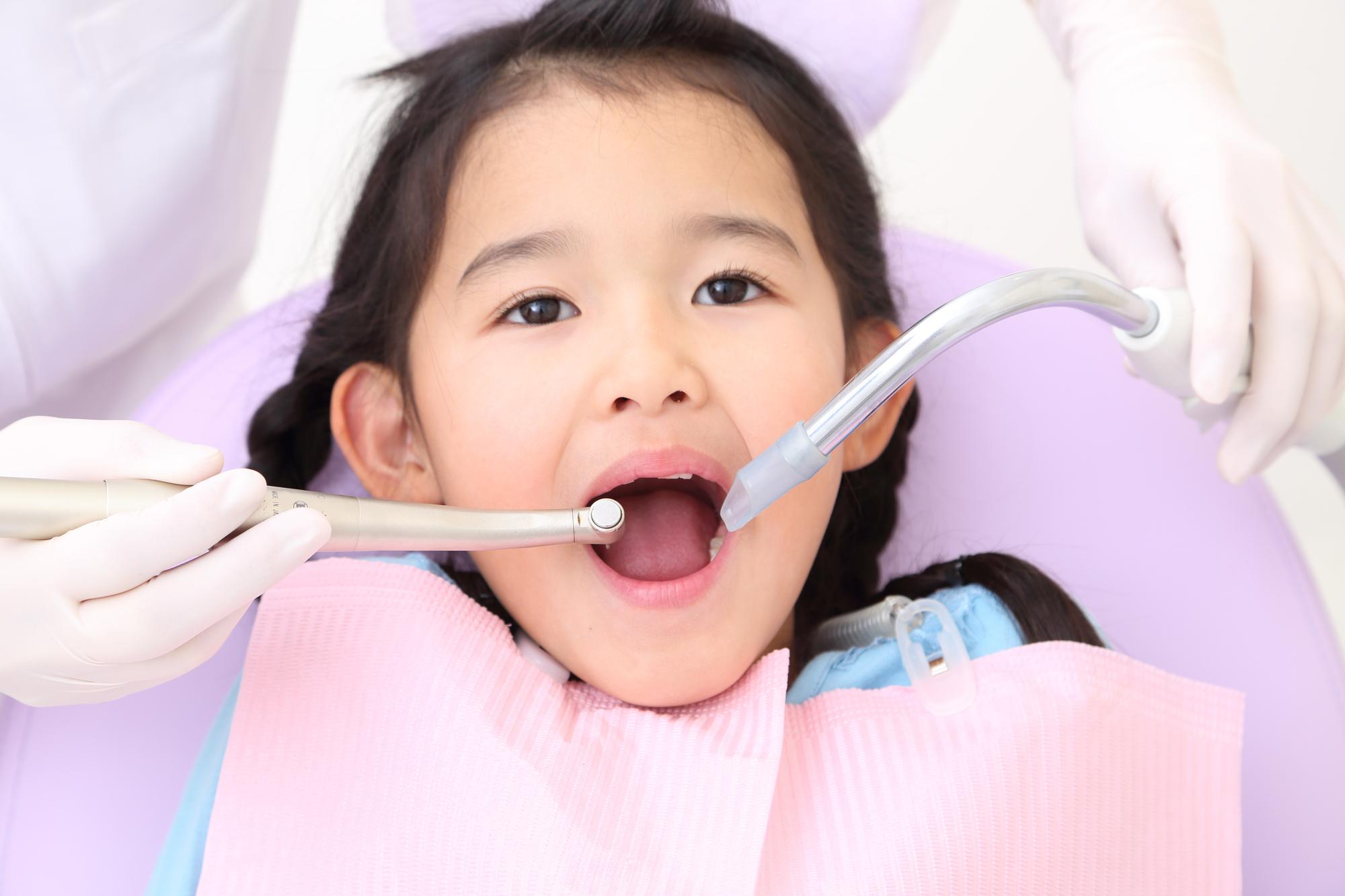 子ども　歯並び　予防