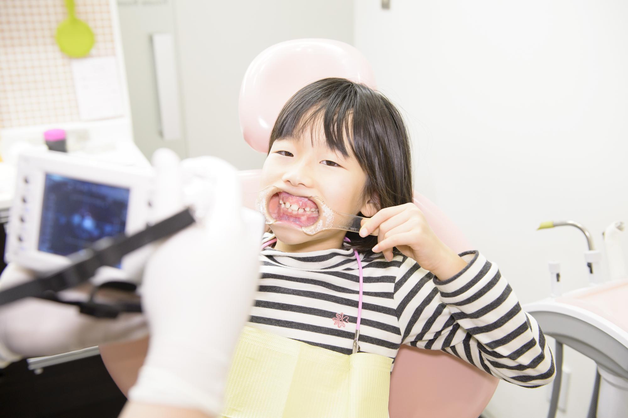 子ども　歯並び　顎